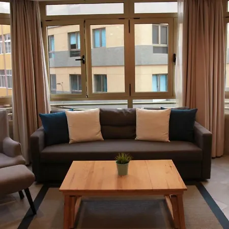 Апартаменты Piso Con Piscina Y Garaje En La Playa De Canteras