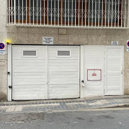 公寓 Piso Con Piscina Y Garaje En La Playa De Canteras