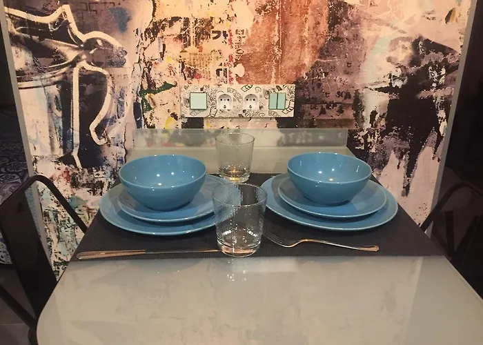 Piso Con Piscina Y Garaje En La Playa De Canteras Apartamento