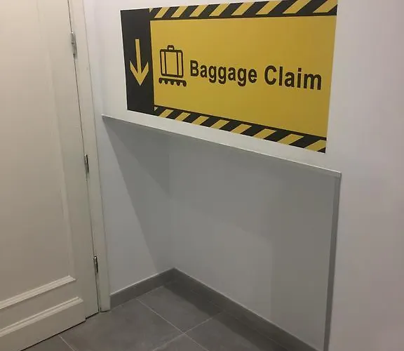 Piso Con Piscina Y Garaje En La Playa De Canteras *