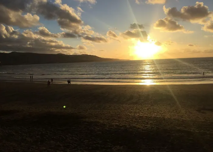 Piso Con Piscina Y Garaje En La Playa De Canteras 公寓 大加那利岛拉斯帕尔马斯