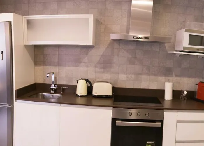 Piso Con Piscina Y Garaje En La Playa De Canteras * 大加那利岛拉斯帕尔马斯