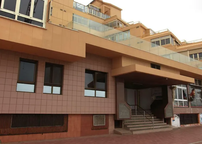 Piso Con Piscina Y Garaje En La Playa De Canteras 公寓 大加那利岛拉斯帕尔马斯