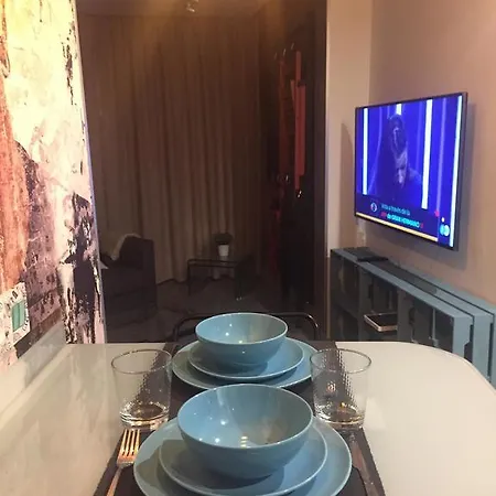 Piso Con Piscina Y Garaje En La Playa De Canteras