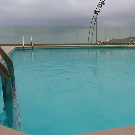 Piso Con Piscina Y Garaje En La Playa De Canteras Apartment Las Palmas de Gran Canaria