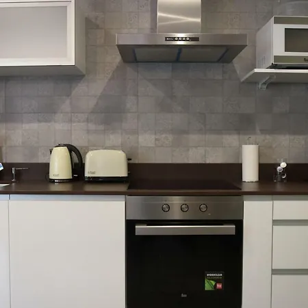 Piso Con Piscina Y Garaje En La Playa De Canteras Apartment